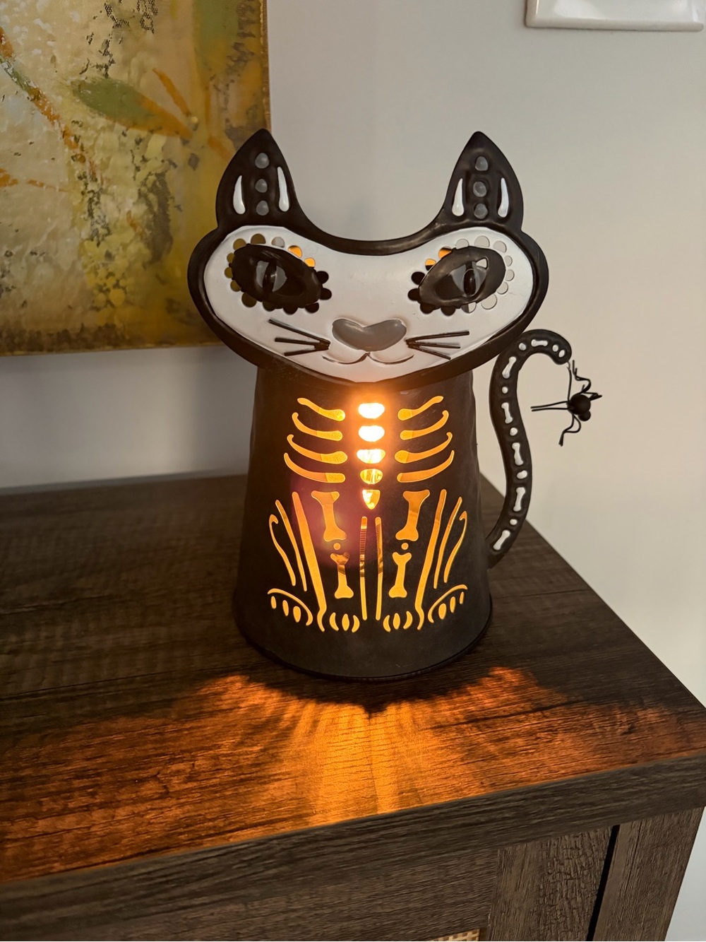 Scentsy “Very Superstitious” Skeleton Cat Metal Table Lamp - Black